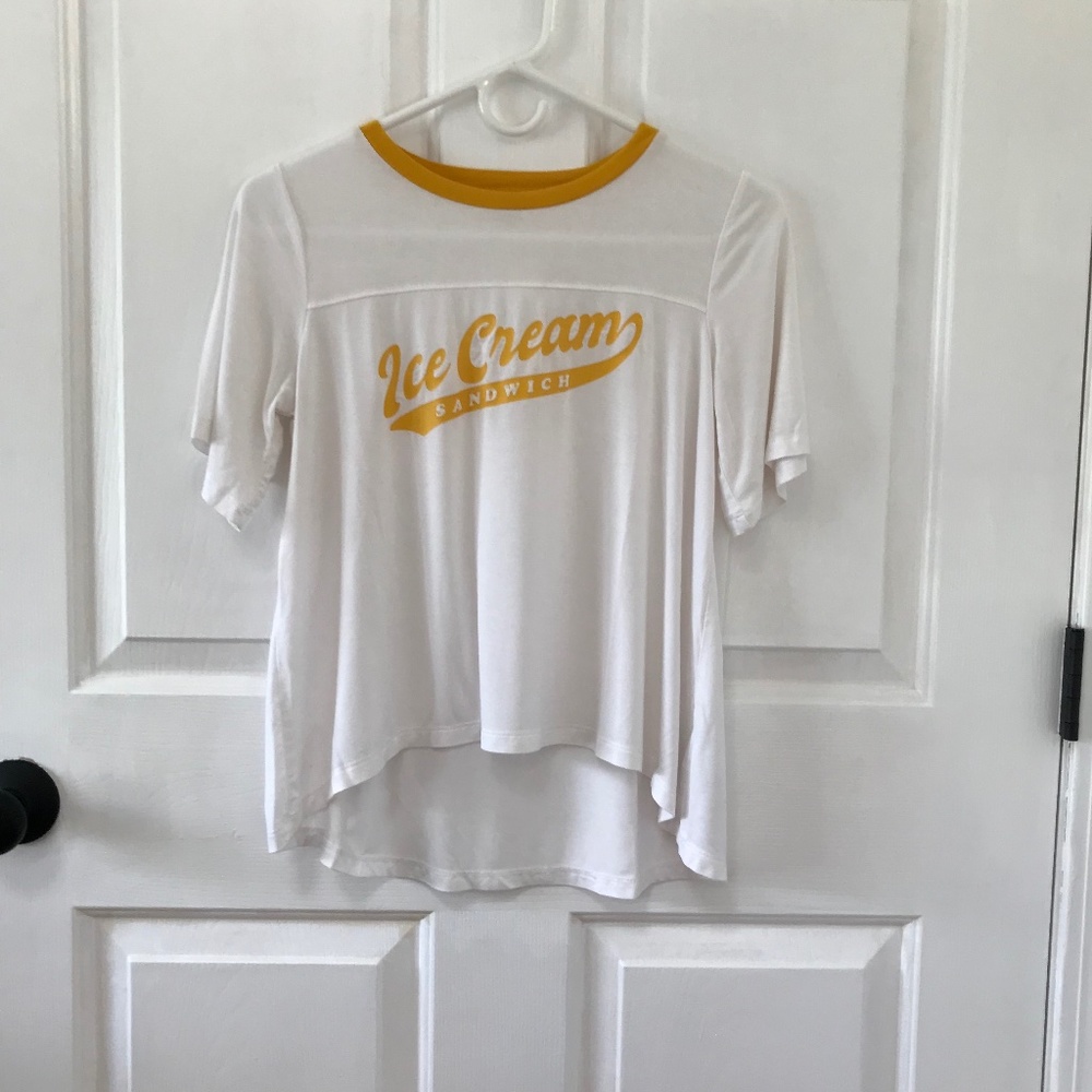 Old Navy white yellow amber Ice Cream Sandwich Tee Girls Size 10 / 12 Big Kids L